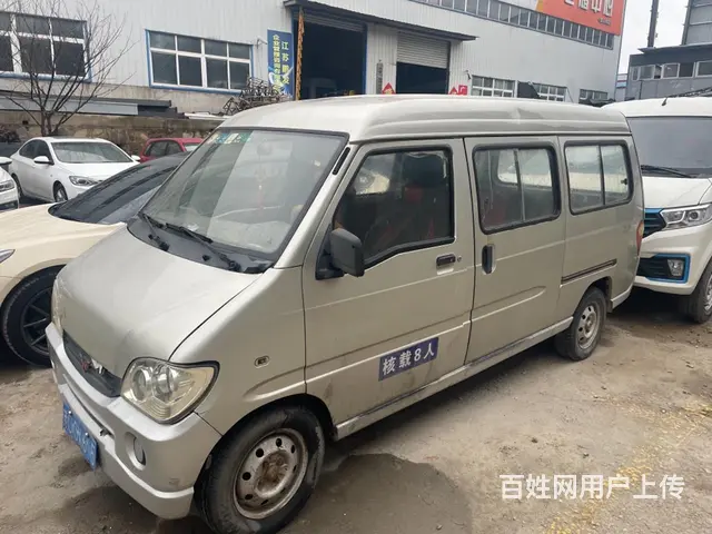 加长款几千块钱五菱面包 - 图片 2