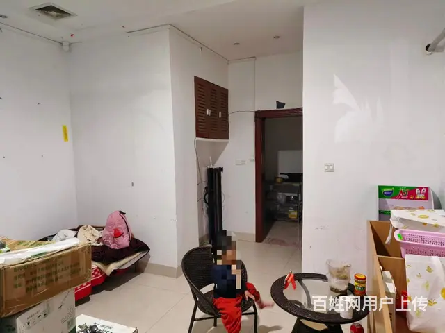 住宅区出入口杂货铺整体转让！ - 图片 6