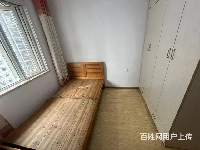 秦园路 美食街 桃源国际 铂金天地可做宿舍三室两卫 - 图片 10