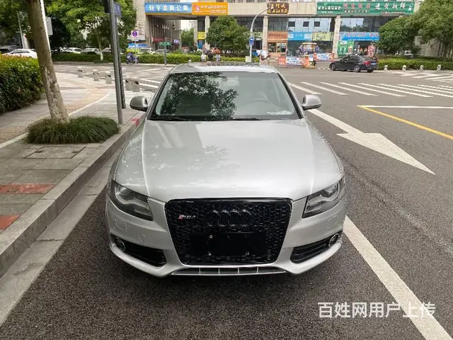 奥迪A4 2009款 A4L 2.0TFSI 无级 132k - 图片 1