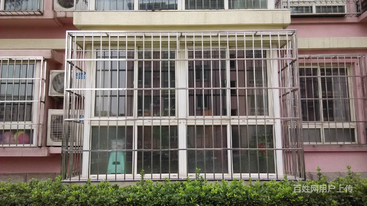 北京顺义马坡安装防盗窗防盗门制作窗户防护栏金刚网