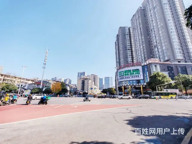 （老板本人）黄兴广场火爆商圈临街餐馆低价10万急转 5717 - 图片 9
