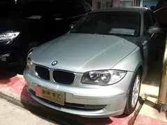 [南宁]宝马1系两厢 120i 2.0L 自动 2