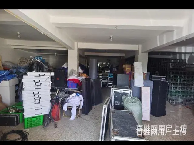 房子是自家农民房，一层仓库出租， - 图片 1