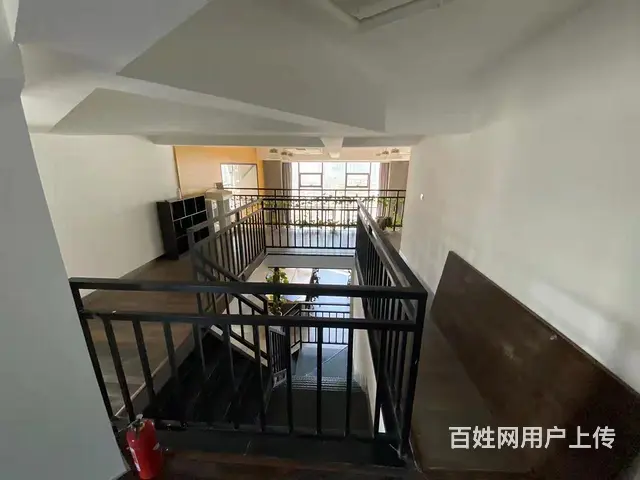 高新区纯办公使用面积650平 精装带工位 拎包办公 - 图片 3