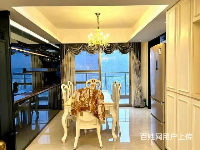 吉大 格力广场三期 双阳台  3房3卫 豪修  近拱北关口 - 图片 1