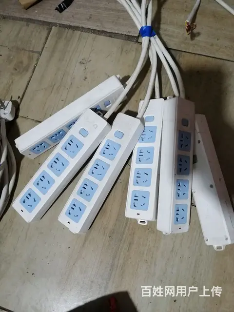 公牛插排 正品 每个都有二维码防伪 - 图片 1