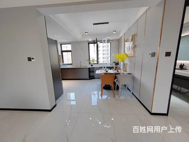 香山名郡洋房 4室2厅2卫南北通透 双阳台 - 图片 10