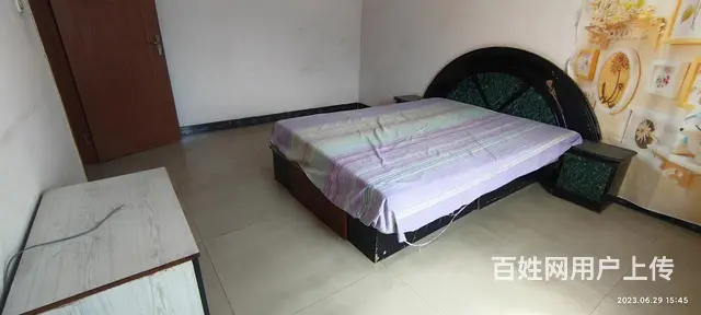 挡风玻璃厂安置房 普通住宅2厅 中等装修 - 图片 1