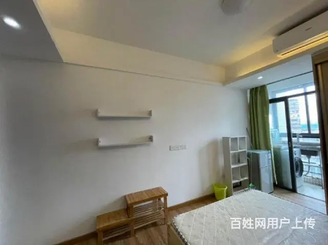 金港湾可免中介费一口价800元月电梯房阳台看东街夜景 - 图片 4