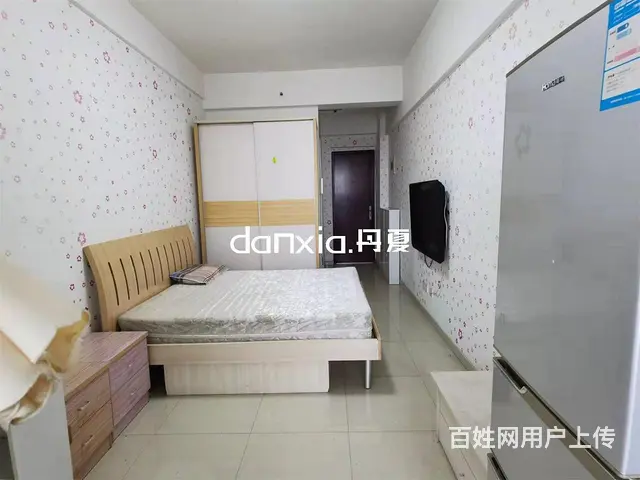 紧邻海沧 圣.地亚哥 单间 向阳大阳台  拎包住 - 图片 2