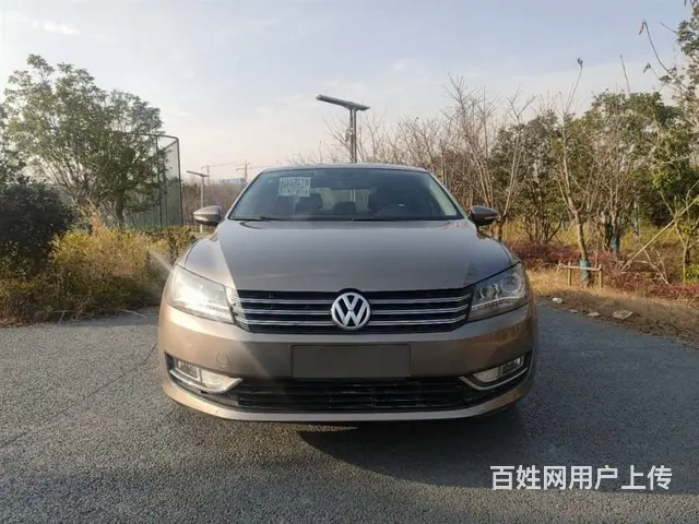 大众 帕萨特 2011款 1.8TSI 手自一体 尊荣版 - 图片 2