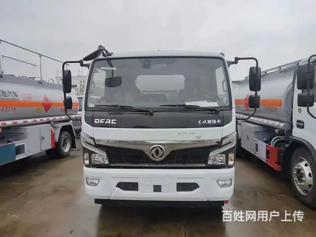 楚胜厂家直销东风福瑞卡7吨油罐车 现车低价处理 - 图片 1
