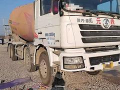 急转 国四 二手德龙搅拌车 大18方 包提档过户