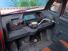 4轮电动三轮车