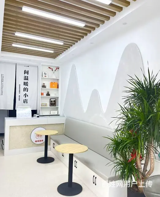 河北大街新茂业附近临街饮品店整体转让 - 图片 3