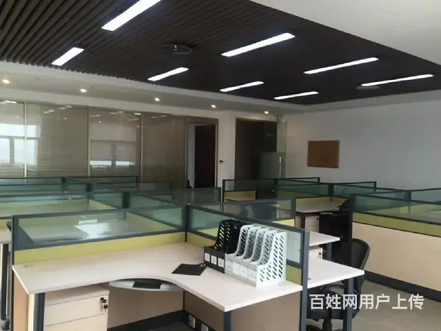 五缘湾 海富中心 看海景 整层豪装 带全套高档家具 个人产权 - 图片 9