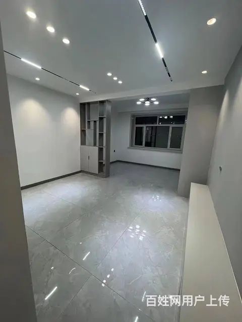 出售，湖东d区六楼，75平，新 - 图片 1