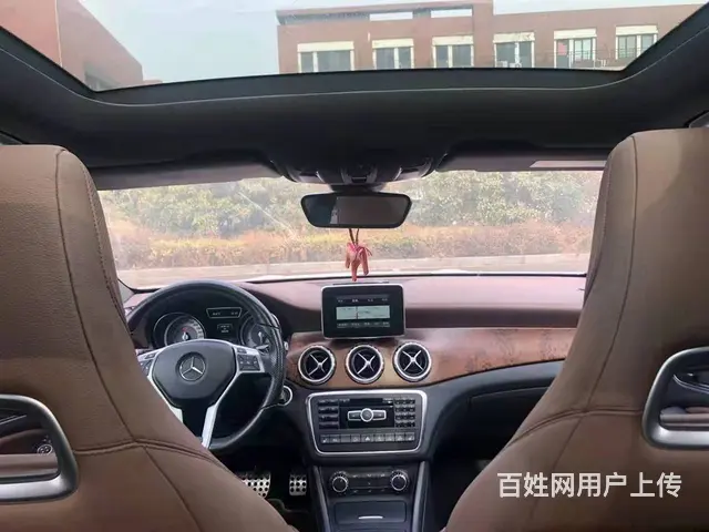 奔驰GLA级 2015款 GLA 260 4MATIC 2. - 图片 8
