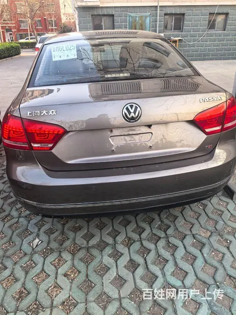 大众 帕萨特 2011款 1.8TSI 双离合 尊荣版 - 图片 2