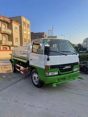 厂商直销：定制各类园林洒水车 价格优惠