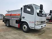 蓝牌2吨加油车 小型运油车 C照可开包上户可分期