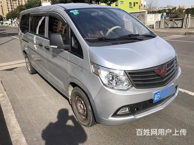 五菱 征程 2015款 1.8 手动 豪华型7座 - 图片 1