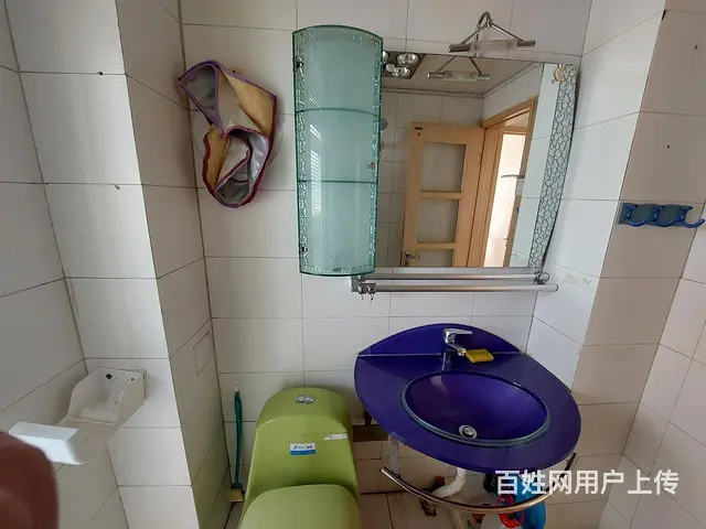 城中区 昆仑中路 国际村公寓两室朝南好房出售，业主诚心出售 - 图片 4