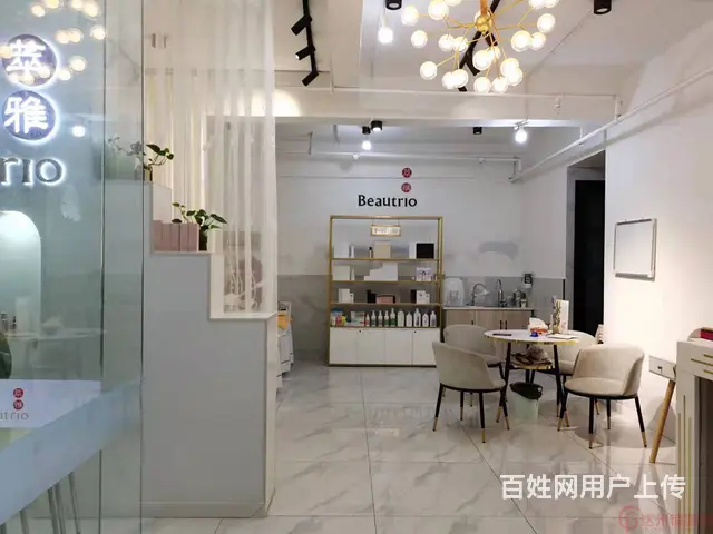 （达州铺源网）北外凤翎锦绣小区大门口50㎡美容院转让 - 图片 1