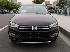 众泰SR7 2016款 1.5T 无级 魔方之梦版