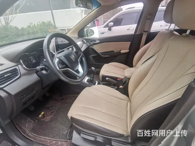 宝骏310 2017款 310W 1.5 手动 时尚型 - 图片 7