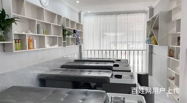 （四川铺鑫网）王府井110平美发店转让 - 图片 6