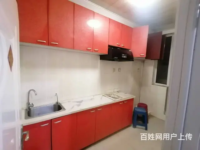 香坊哈平路剑桥学院附近兴龙小区 普通住宅 简单装修 - 图片 1