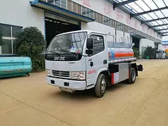 2吨蓝牌油罐车东风多利卡      包上户可分期