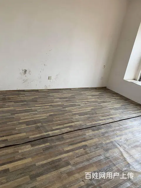 工作室优先！房东直签！3号线轨交房、校园房！简装有车位带花园 - 图片 6