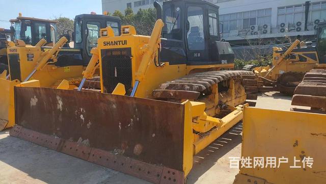和田二手推土机市场 9成新二手山推160推土机的图片