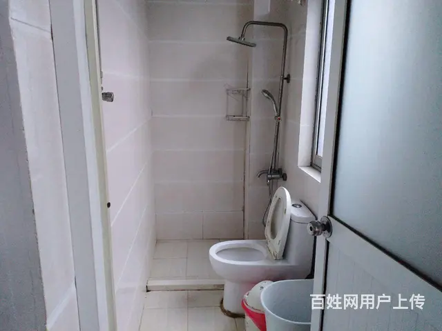 温馨小户，限单身租 - 图片 1