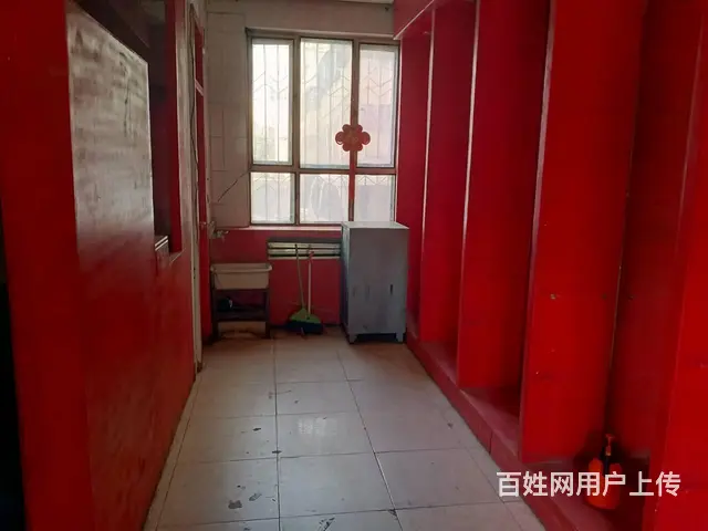 位于昌吉市建设路临街门面出租 - 图片 7