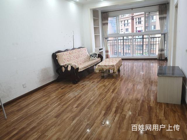 房东直租国际社区80㎡住房的图片