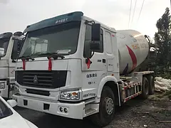 出售二手豪沃二手搅拌车 国三 16方 336马力