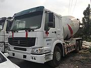 出售二手豪沃二手搅拌车 国三 16方 336马力