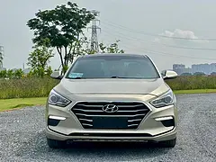 现代 名图 2017款 1.8 手自一体 GLS 智能型(改