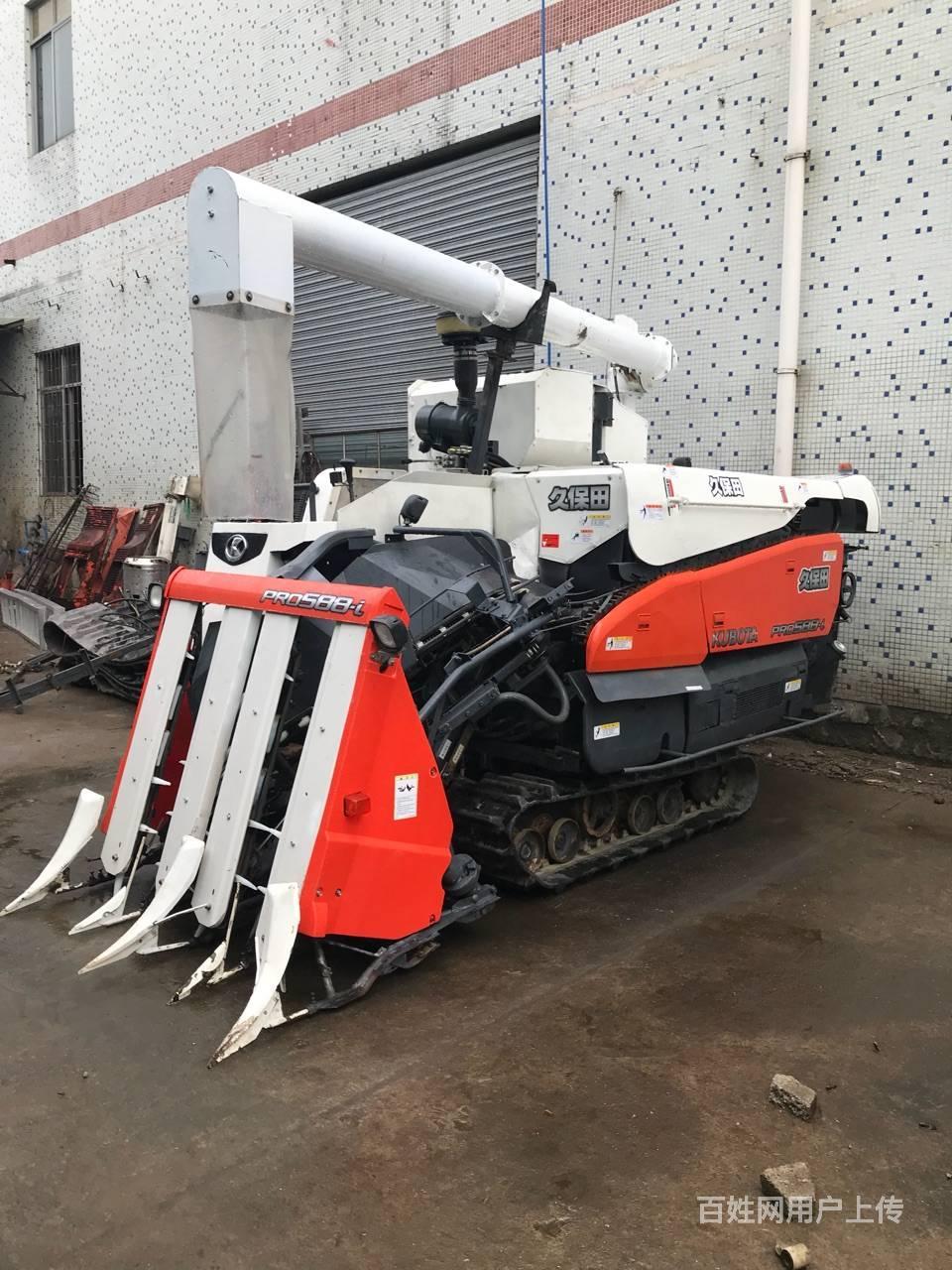 广西二手久保田收割机.沃得收割机/拖拉机/收割配件