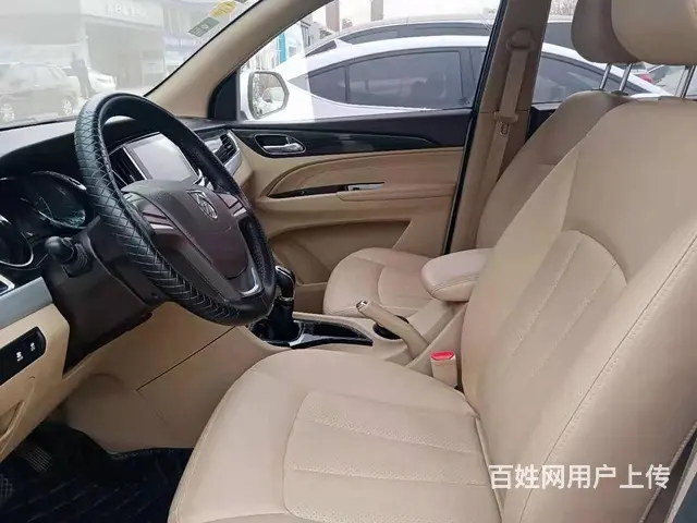 宝骏 宝骏730 2019款 1.5T 手动 时尚型7座 - 图片 4
