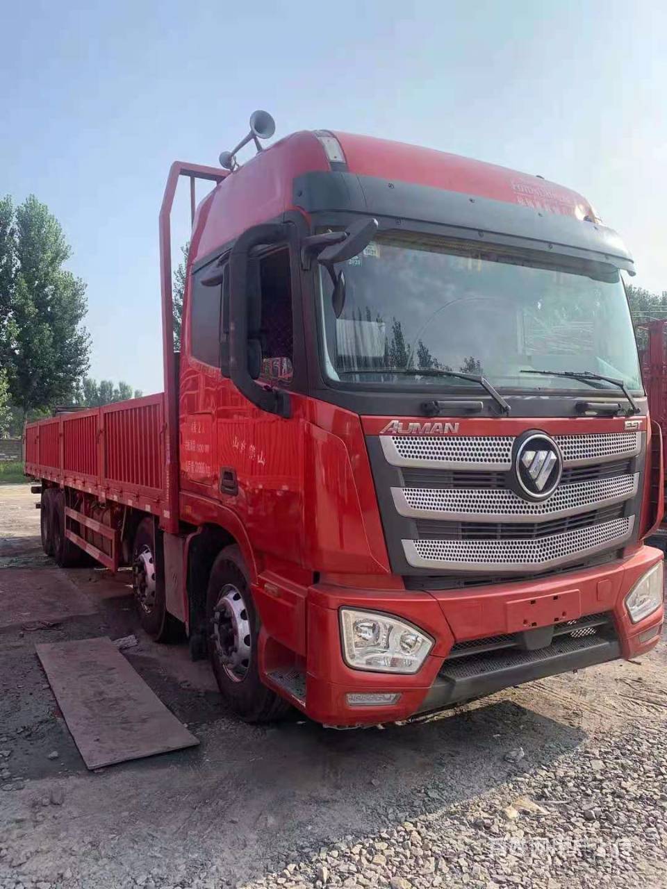 9.6米二手欧曼平板车 前四后八 400马力