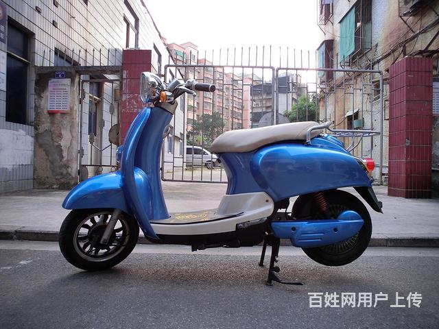 出售新货到店18年雨燕六代小绵羊电动车带合格证