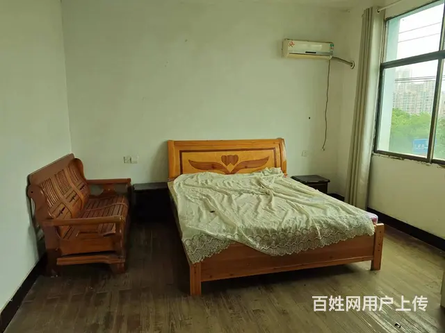 上高滨江公园旁三楼简装大户可改成两套证件齐全可按揭景观房 - 图片 4