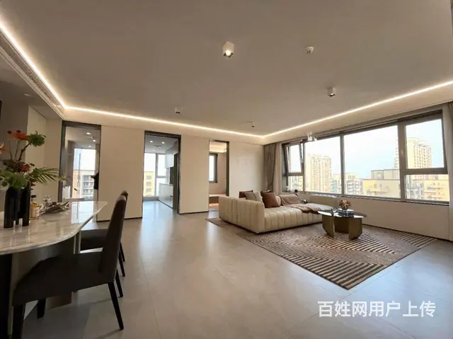 送精装送车位，好楼层，东边户单价9，三室两厅两卫 - 图片 1