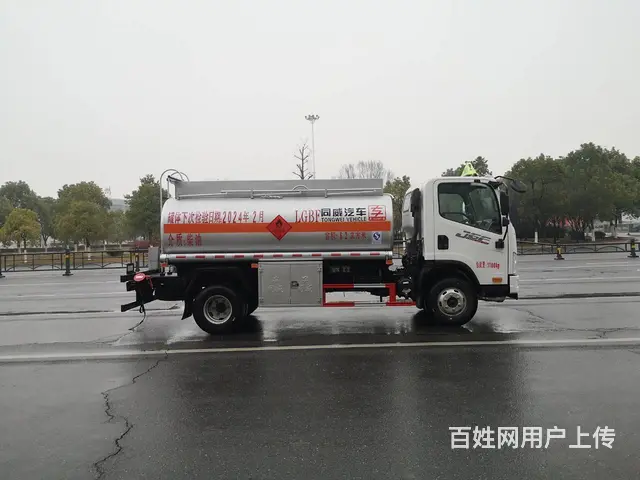 河南5吨解放油罐车 - 图片 4