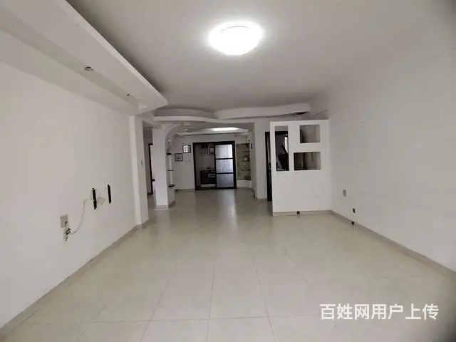 吉大 度假村旁 海湾东苑 新装电梯4房  南北通透 - 图片 2